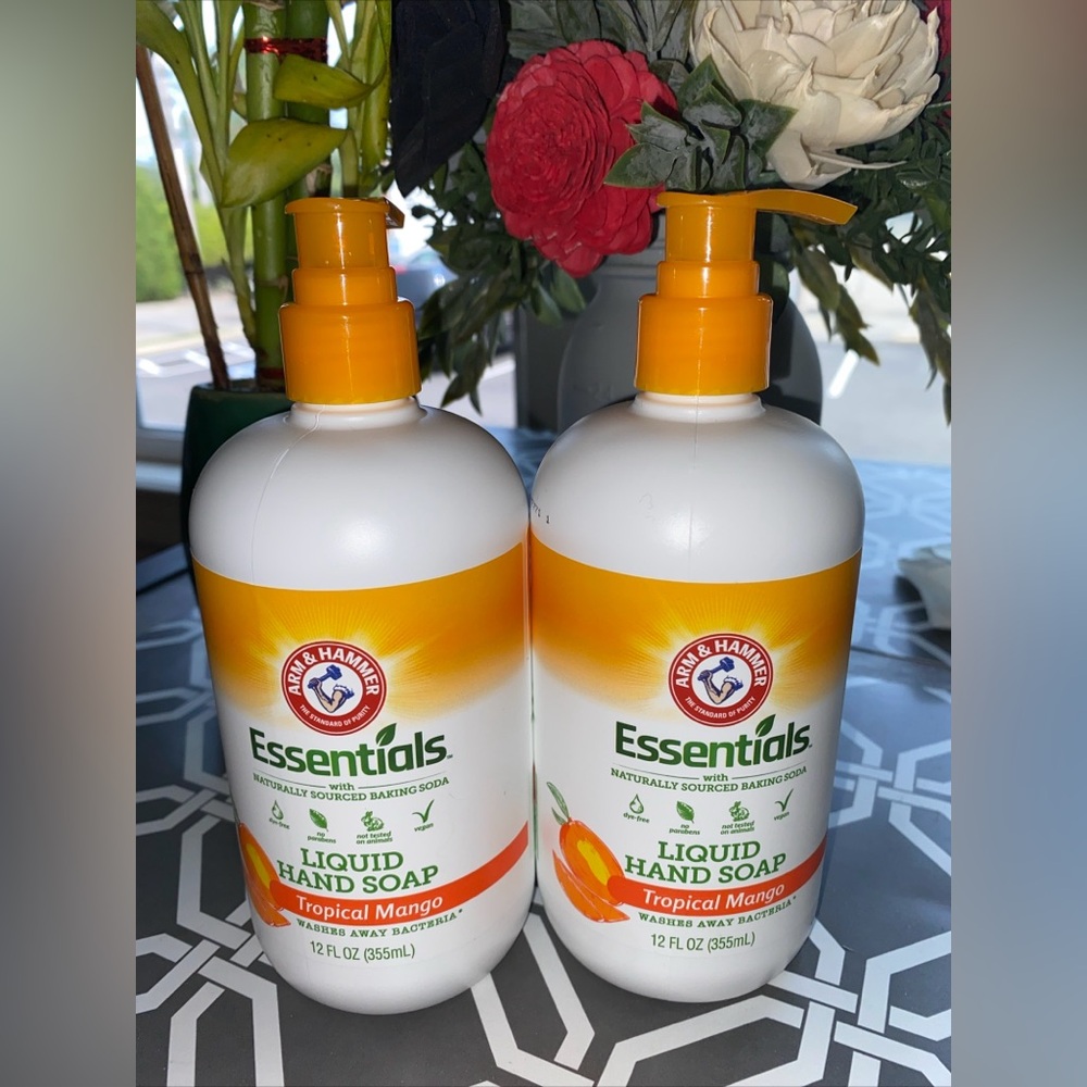 2 x Arm & Hammer Essentials Liquid Hand Soap Tropical Mango 12oz